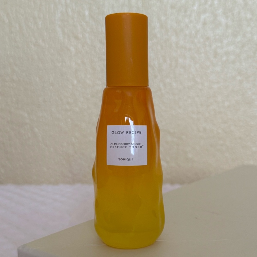 NEW Glow Recipe Cloudberry Bright Essence Toner